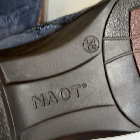 NAOT Women's Nefasi Ankle Boot blue Sz 7 barely worn at all these are gorgeous - Picture 12 of 12